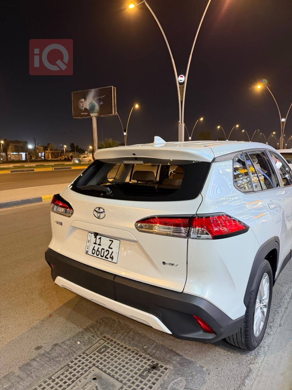 تۆیۆتا کۆرۆلا کرۆس